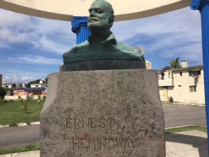 1940年からキューバの空と海に魅了され、愛艇ピラール号で大物釣りに興じた文豪ヘミングウェイ